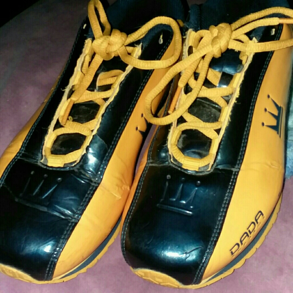 Dada shoes